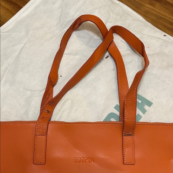 Large Orange Leather Tote - Picture 6 of 6